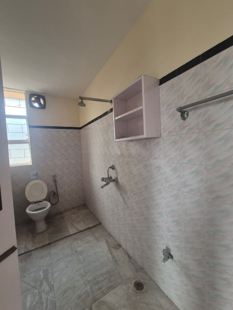 Semi Furnished 3bhk in Chandmari, Guwahati, Assam, India for Rent